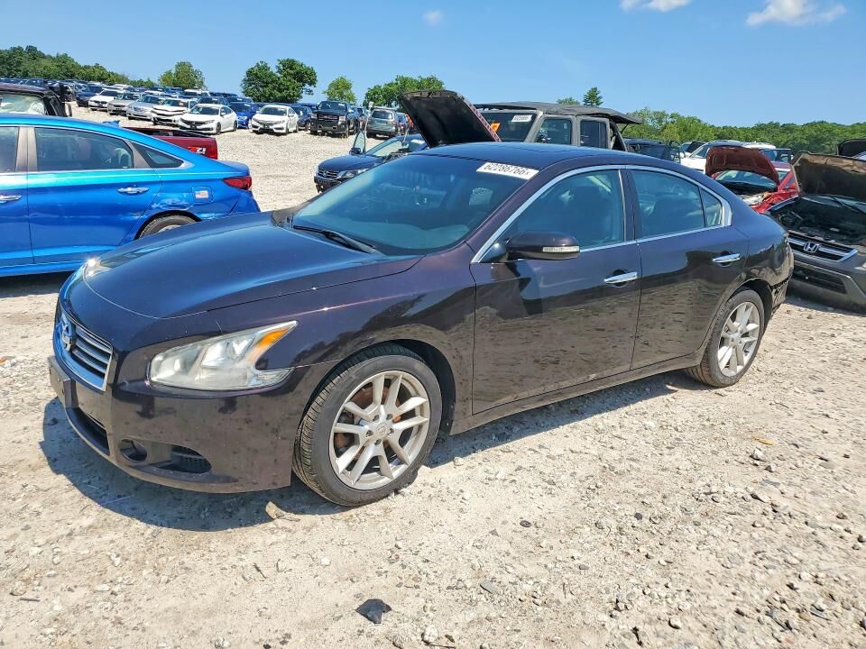 2014 NISSAN Maxima