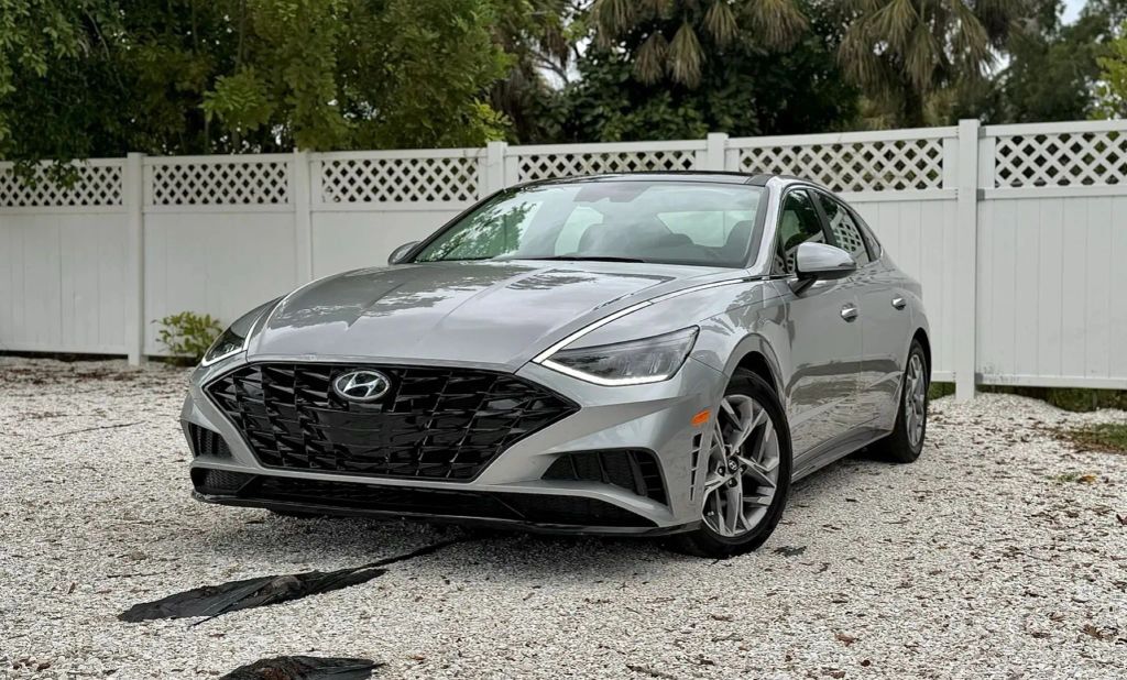 2021 HYUNDAI Sonata