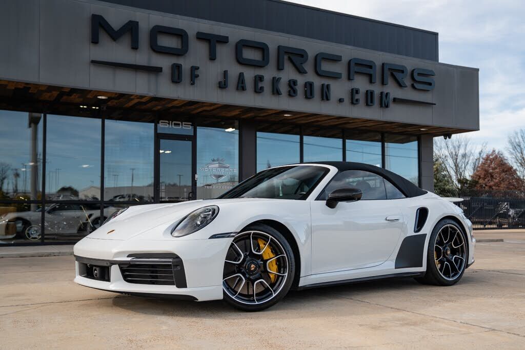 2024 PORSCHE 911