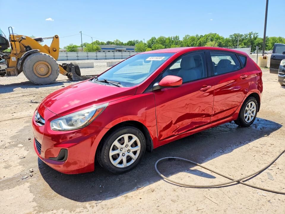 2013 HYUNDAI Accent
