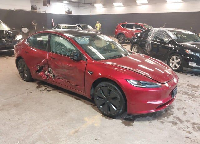 2026 TESLA Model 3