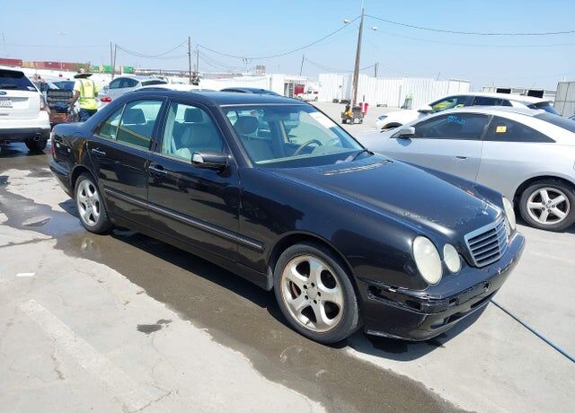 2002 MERCEDES-BENZ E-Class