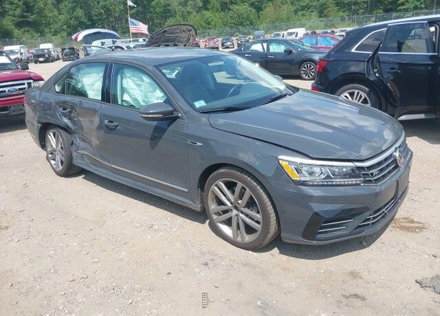 2018 VOLKSWAGEN Passat