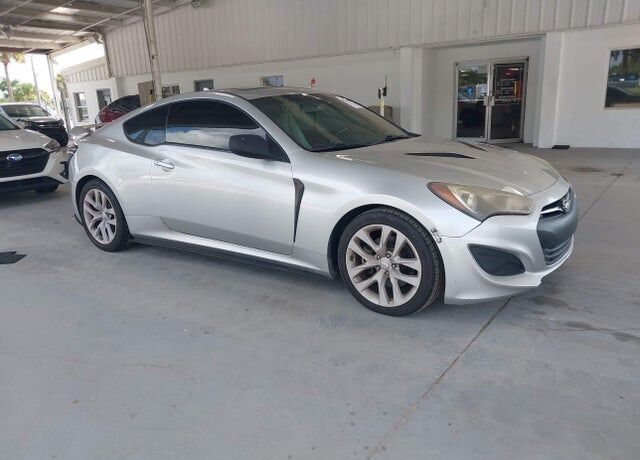 2013 HYUNDAI Genesis Coupe