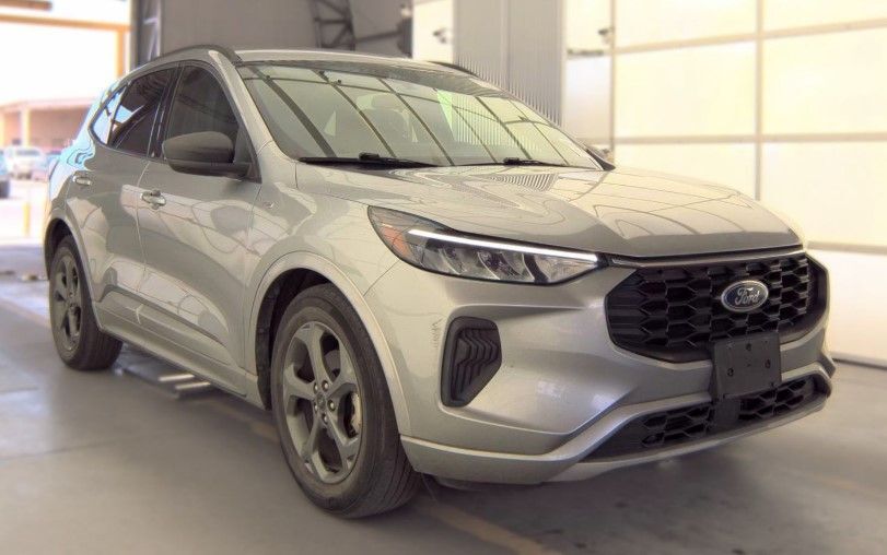 2023 FORD Escape