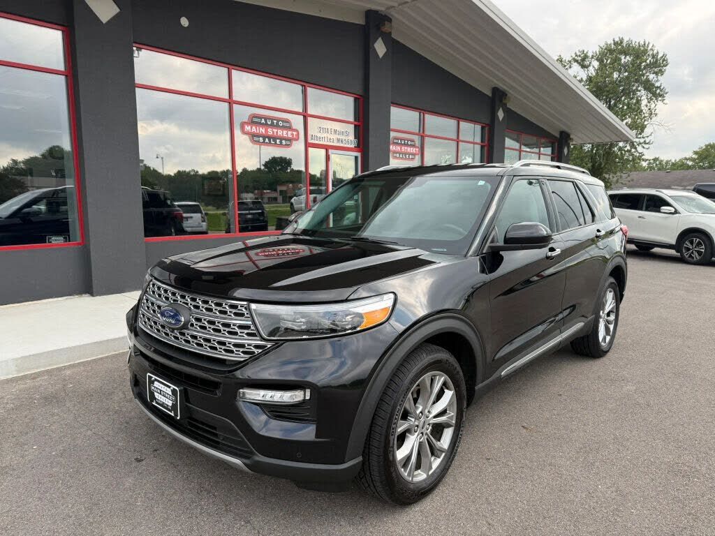 2022 FORD Explorer