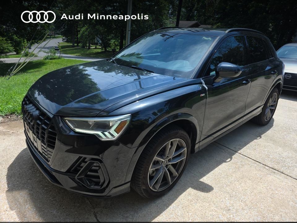 2024 AUDI Q3