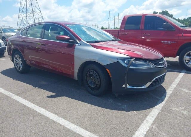 2015 CHRYSLER 200