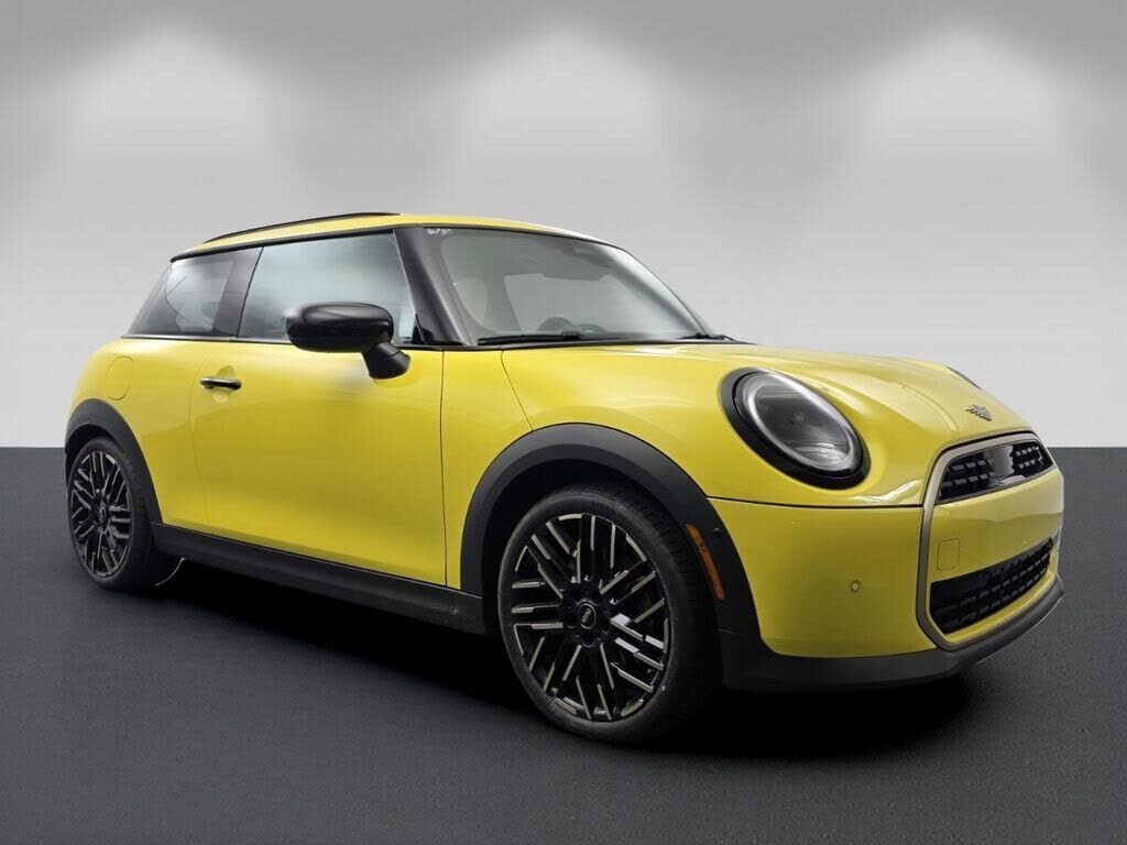 2025 MINI Hardtop