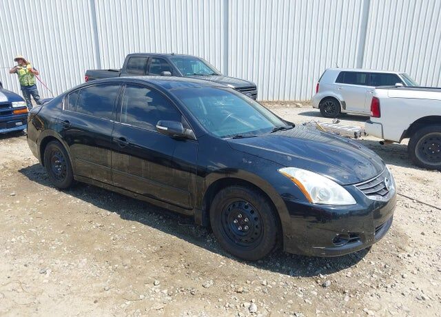 2011 NISSAN Altima