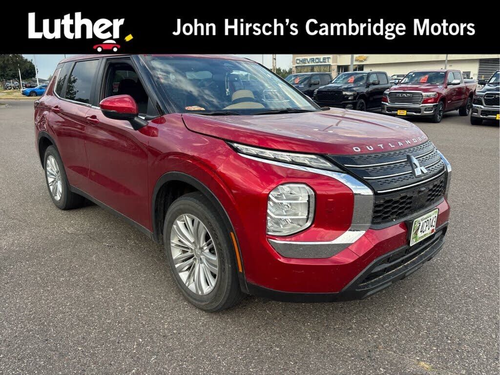 2022 MITSUBISHI Outlander