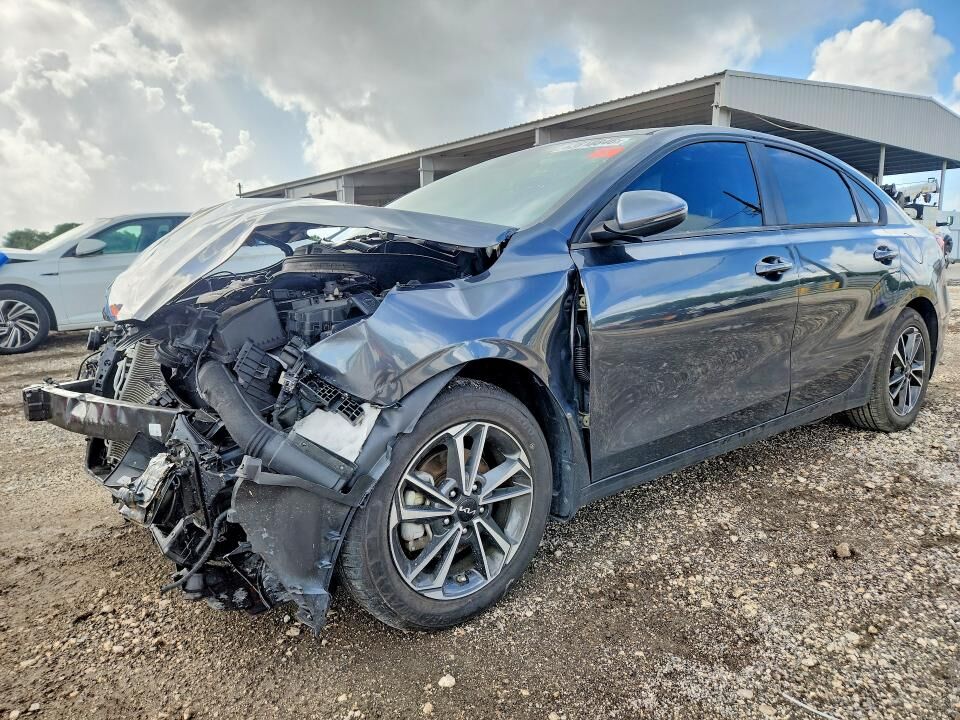2023 KIA Forte