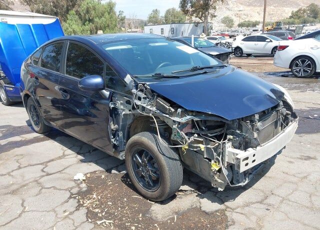 2013 TOYOTA PRIUS