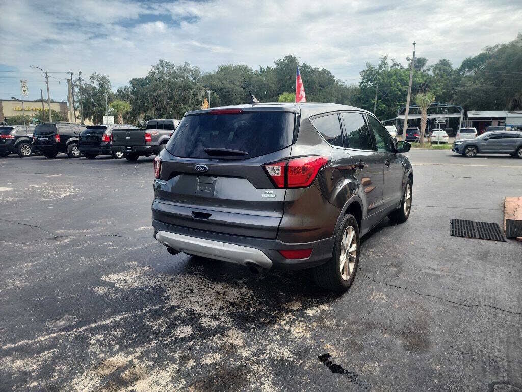 2019 FORD Escape