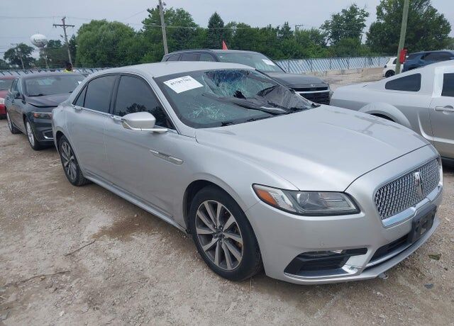 2017 LINCOLN Continental
