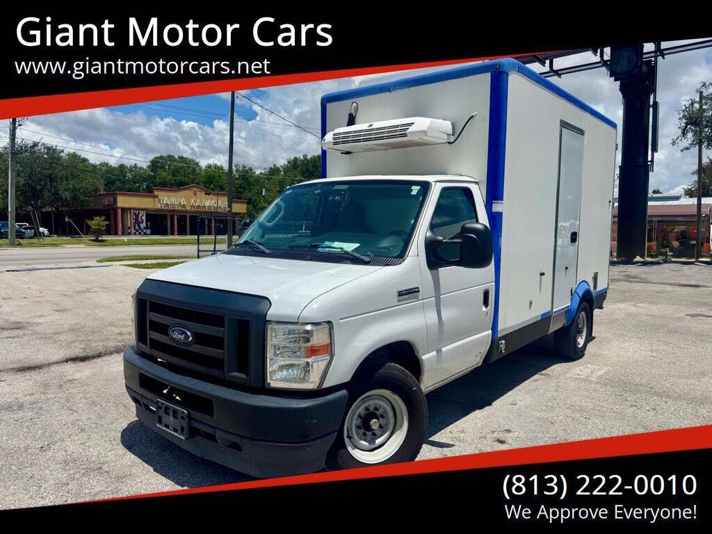 2023 FORD E-350