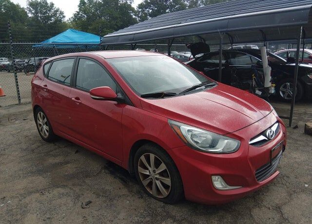 2013 HYUNDAI Accent