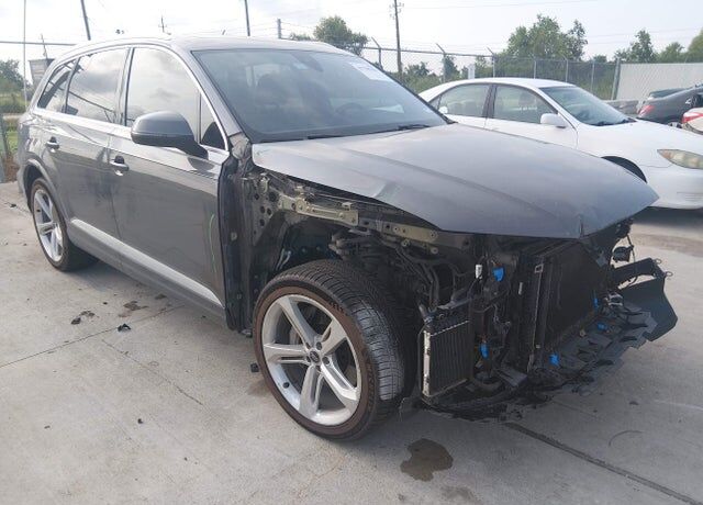 2019 AUDI Q7