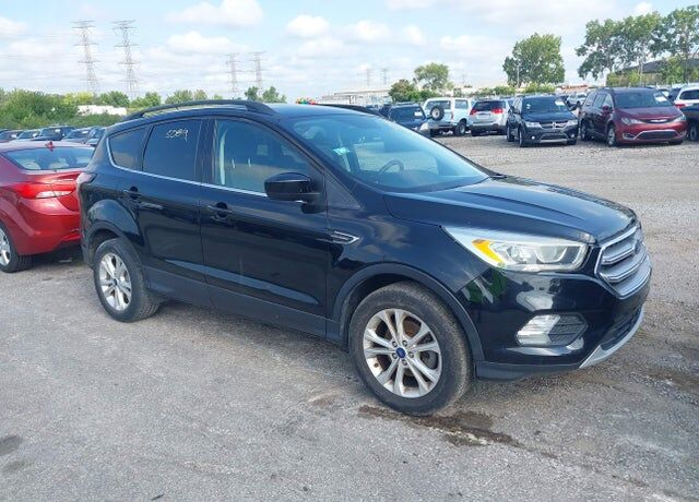 2017 FORD Escape