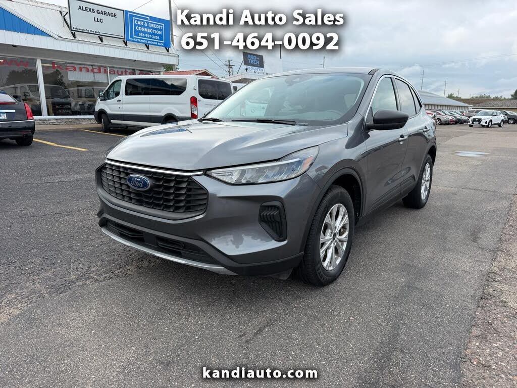 2024 FORD Escape