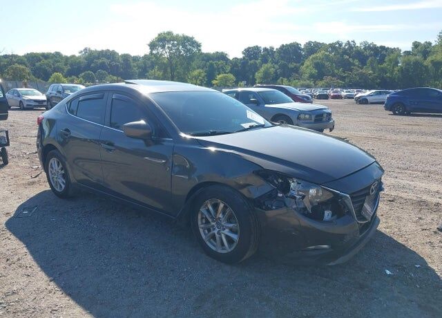 2014 MAZDA Mazda3