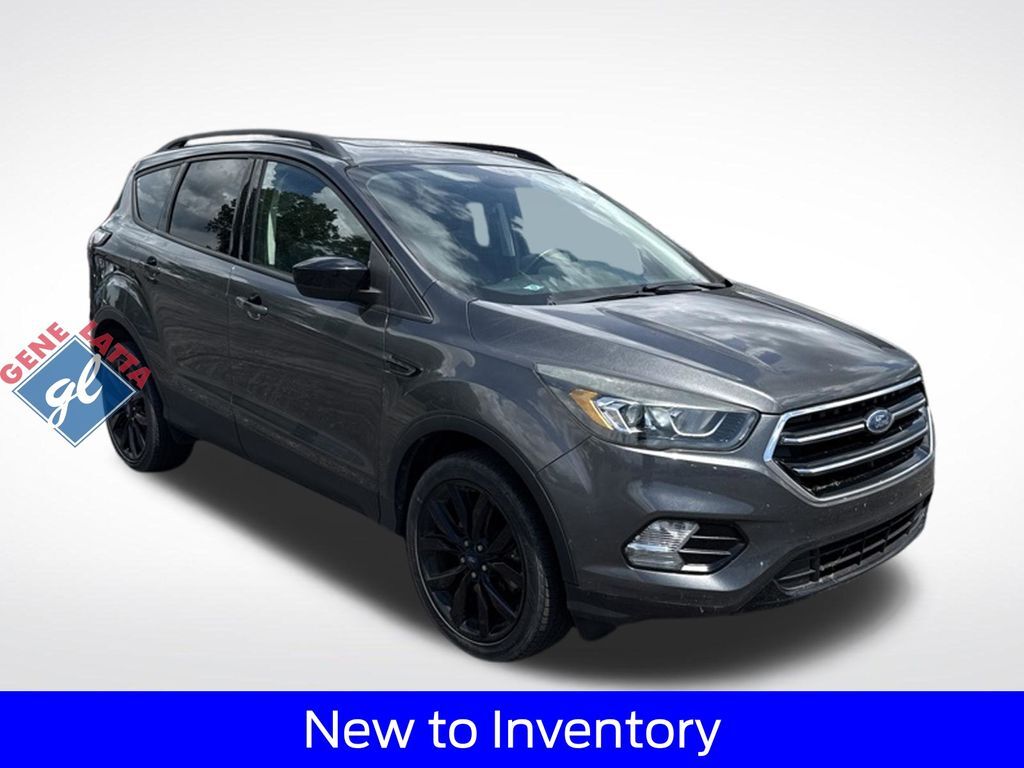 2017 FORD Escape