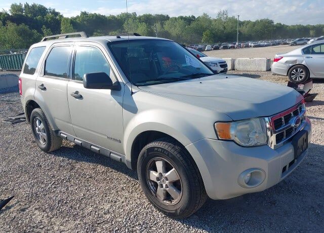 2008 FORD Escape