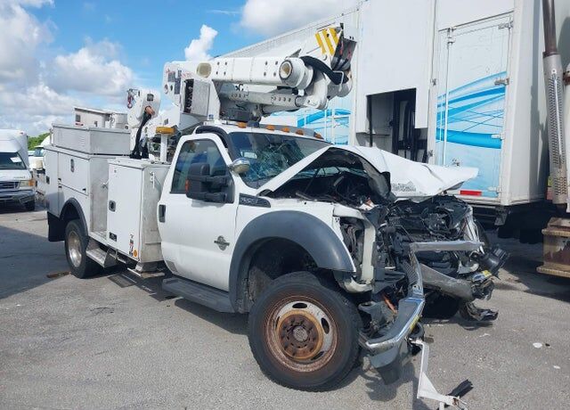 2016 FORD F-550