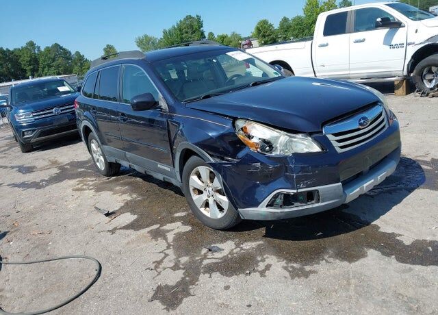 2012 SUBARU Outback
