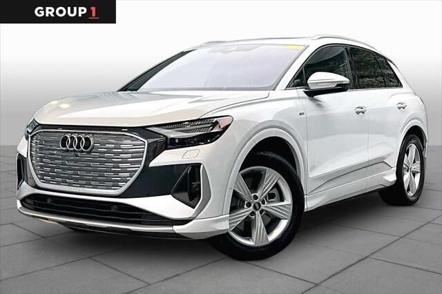 2024 AUDI Q4