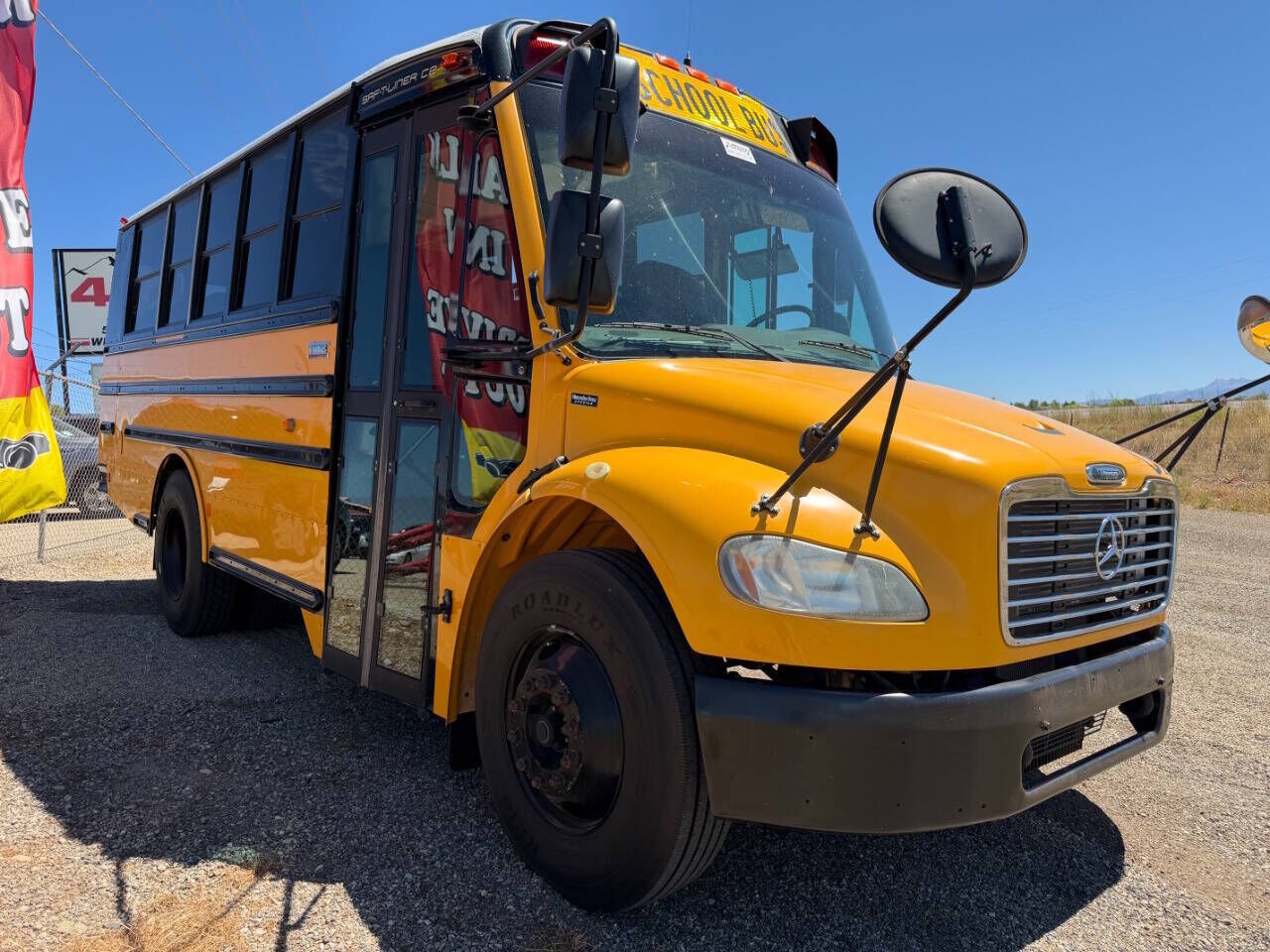 2009 FREIGHTLINER B2 Bus Chassis