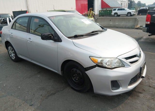 2012 TOYOTA Corolla