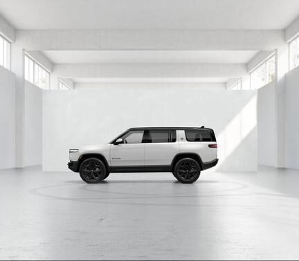 2026 RIVIAN R1S