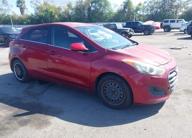 2016 HYUNDAI Elantra