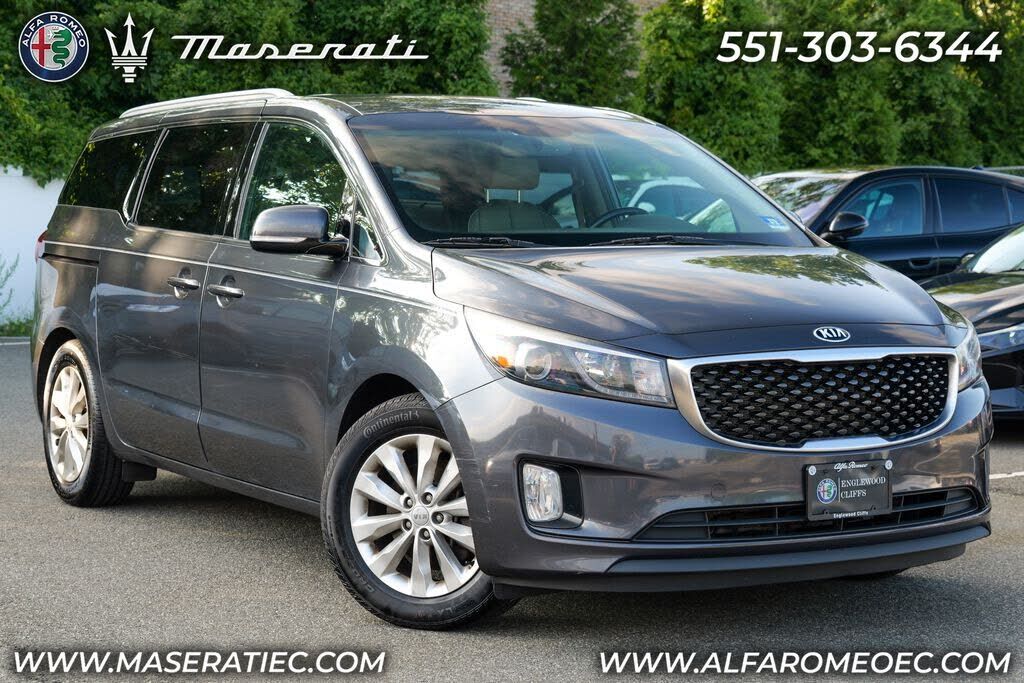 2015 KIA Sedona