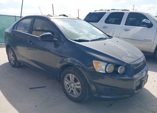 2015 CHEVROLET Sonic
