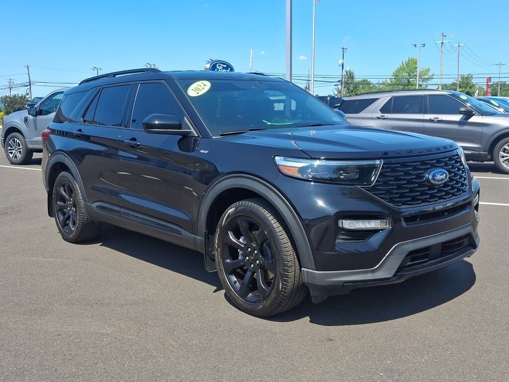 2024 FORD Explorer