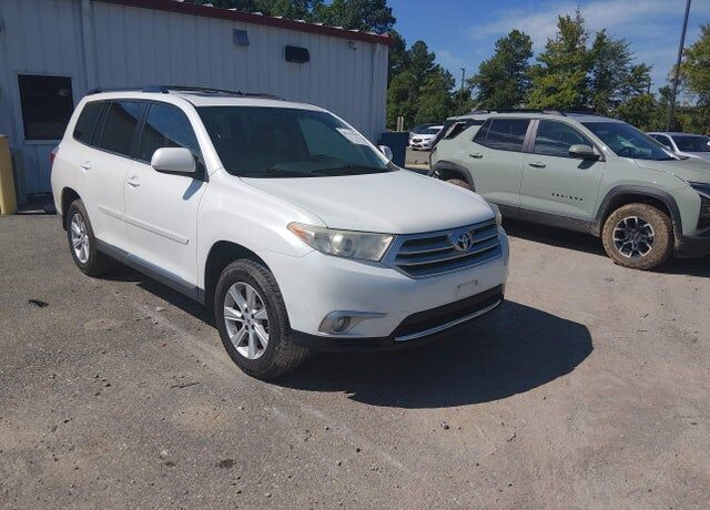 2012 TOYOTA Highlander