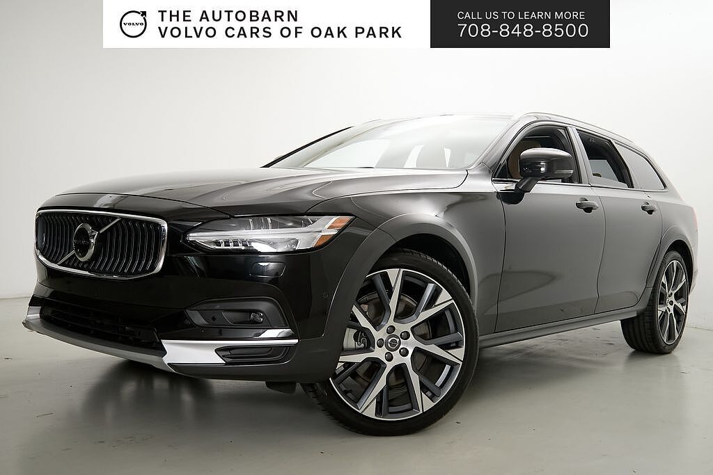 2025 VOLVO V90CC