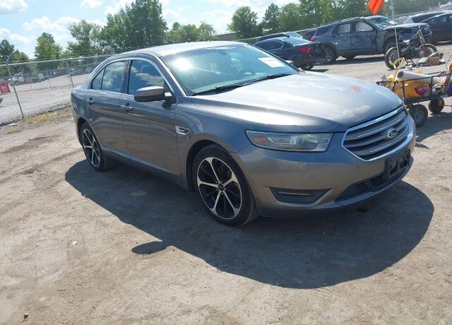 2014 FORD Taurus