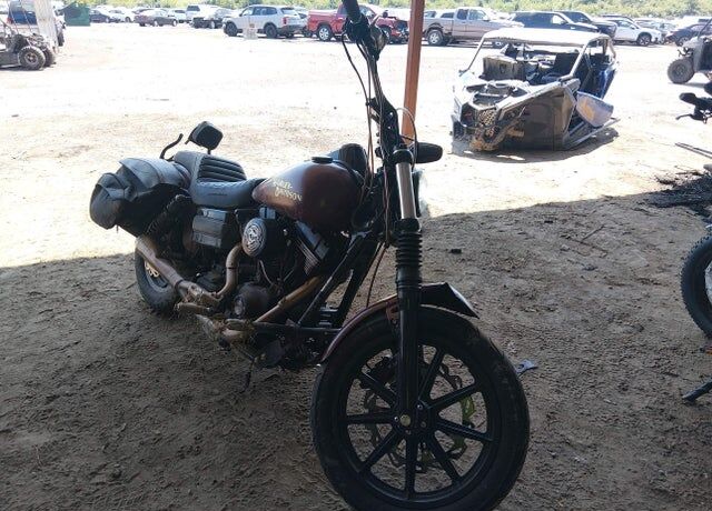 2008 HARLEY DAVIDSON FXDB / Dyna Street Bob