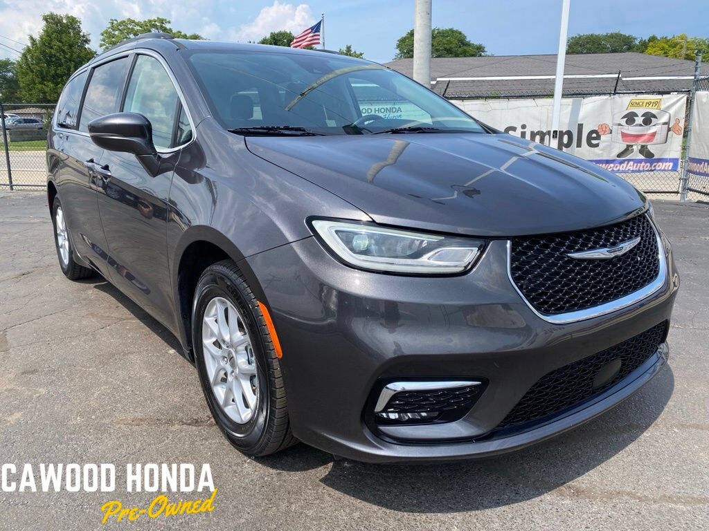 2022 CHRYSLER Pacifica