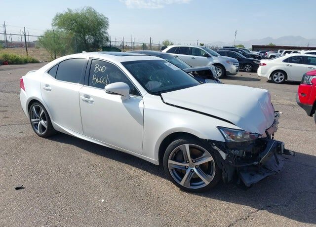 2018 LEXUS IS
