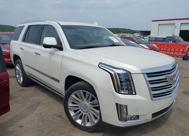 2015 CADILLAC Escalade