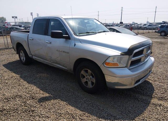 2011 DODGE Ram