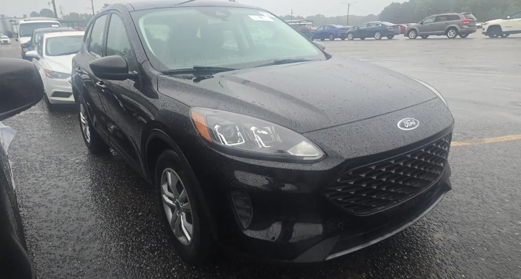 2021 FORD Escape