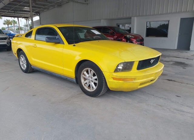 2005 FORD Mustang