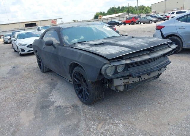 2011 DODGE Challenger