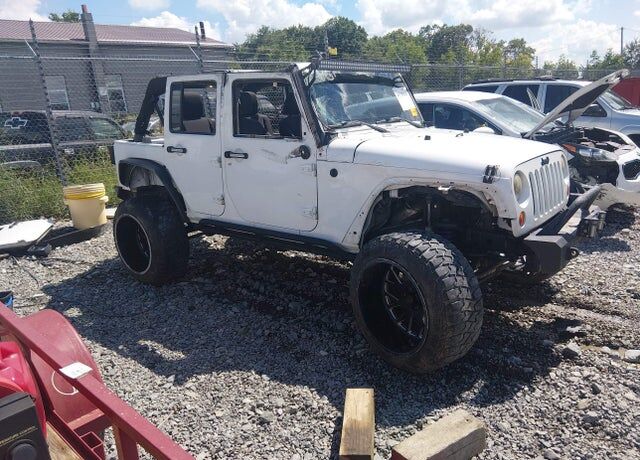 2013 JEEP Wrangler