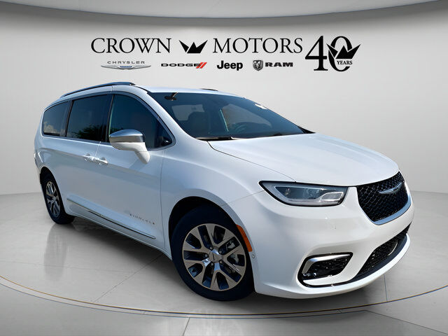 2024 CHRYSLER Pacifica